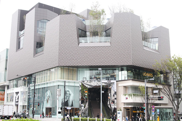 ショッピングセンター　東急プラザ表参道原宿（ショッピングセンター）まで800m