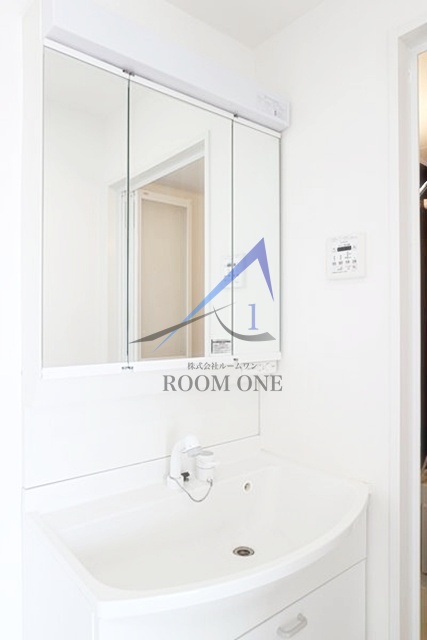 洗面設備　洗面台です。