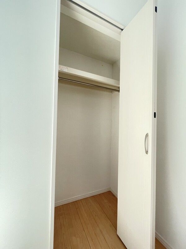 収納　101号室の写真。