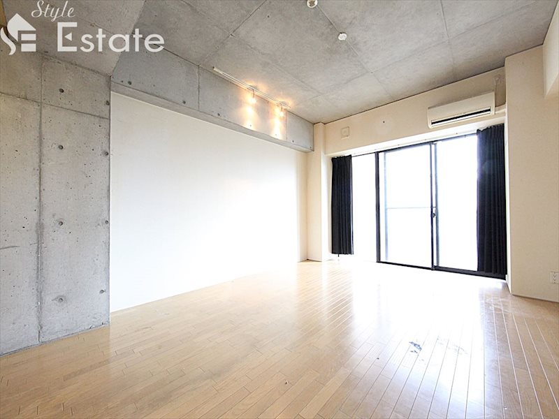 居室・リビング　内装