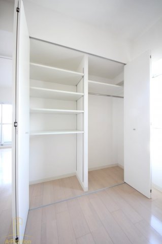 収納　ベルフェリーク天満橋