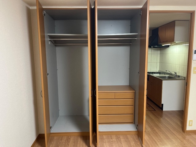 収納　クローゼット