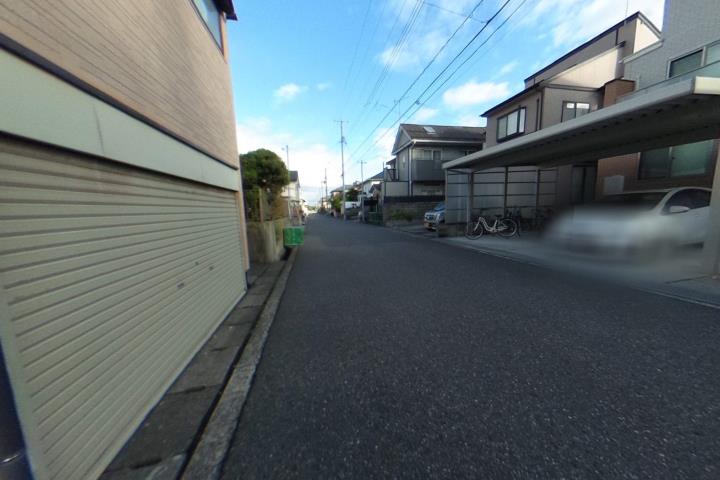 その他　全面道路（その他）まで0m