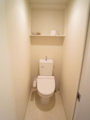 トイレ　ウォシュレット付きトイレ