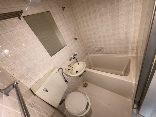 バス・シャワールーム　お風呂で日々の疲れを落としましょう