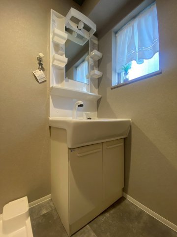 その他共有部分　ゆとりのあるロビーです