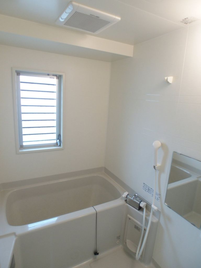 バス・シャワールーム　※代表タイプの写真のため実際と異なる場合がございます