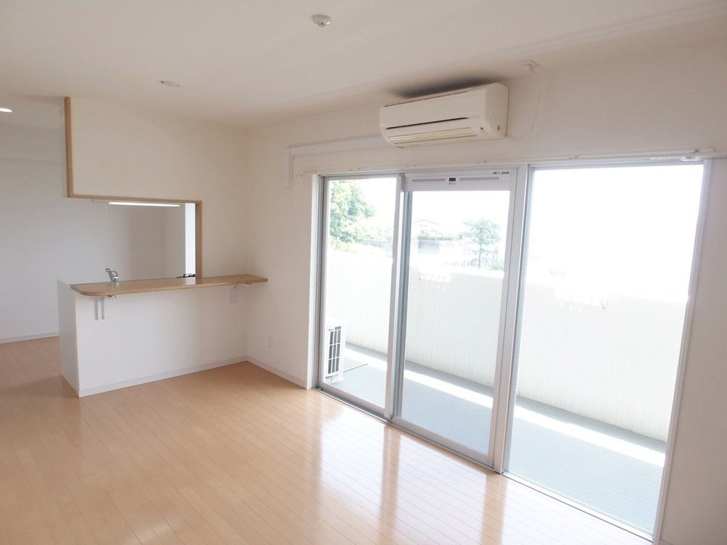 居室・リビング　※代表タイプの写真のため実際と異なる場合がございます