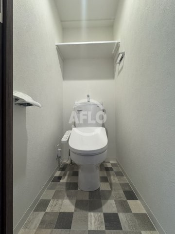 トイレ　プレサンス九条グランデリーヴ　トイレ