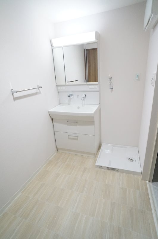 洗面設備　同型タイプ