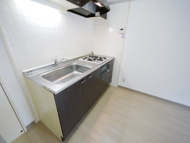 キッチン　★３口システムキッチン（グリル付き）★