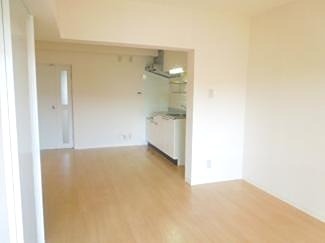 居室・リビング　※掲載写真は、同タイプの別部屋写真です。