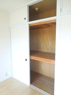 収納　※掲載写真は、同タイプの別部屋写真です。