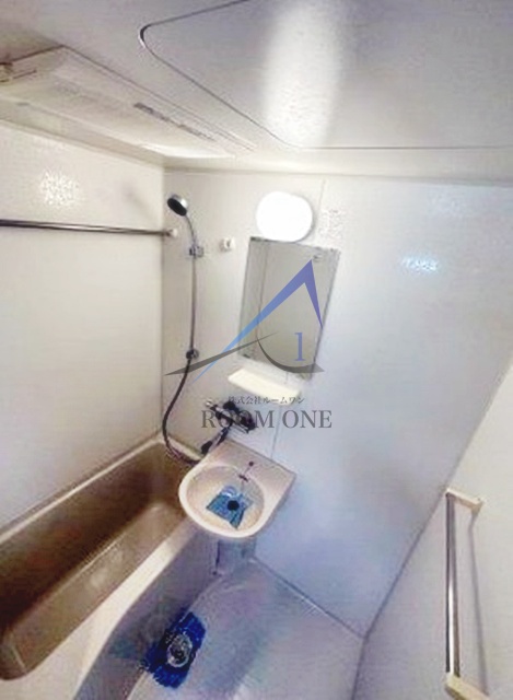 バス・シャワールーム　お風呂です。