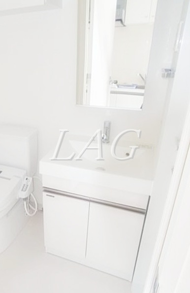 洗面設備　独立洗面台です。