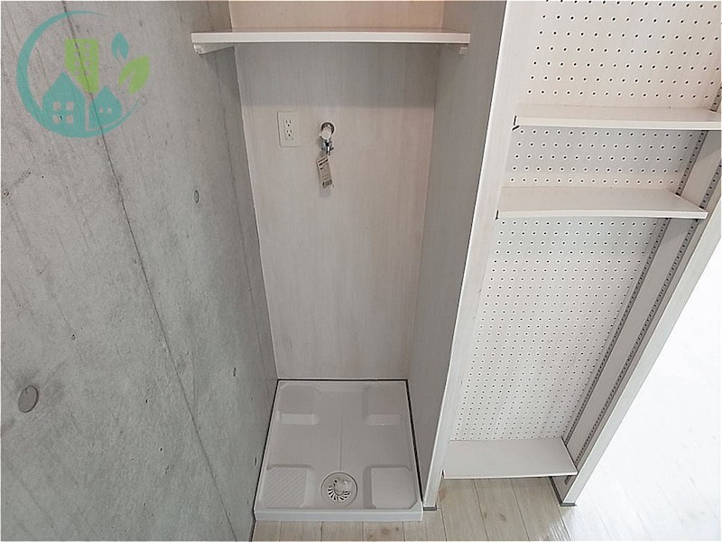 洗面設備　コン・エスプレッシオーネ六甲道（光インターネット無料）