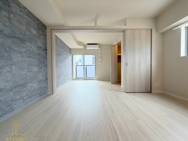 居室・リビング　ミラージュパレス本町Depart