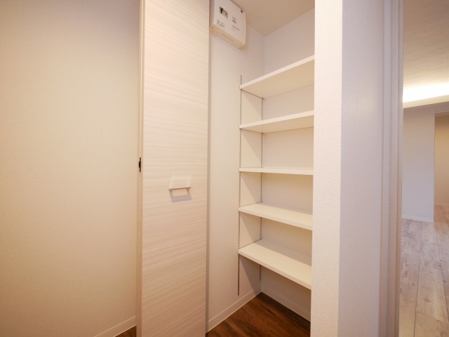 その他設備　大型のシューズクローゼットです。