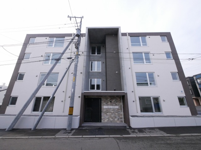 建物外観　☆地下鉄東西線宮の沢駅まで徒歩7分！