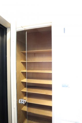 収納　シューズボックス