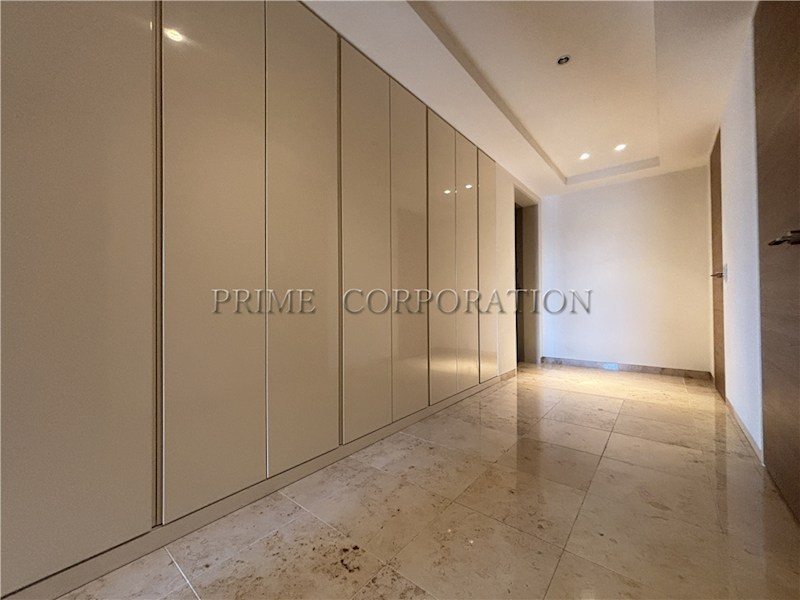 玄関　※参考写真※