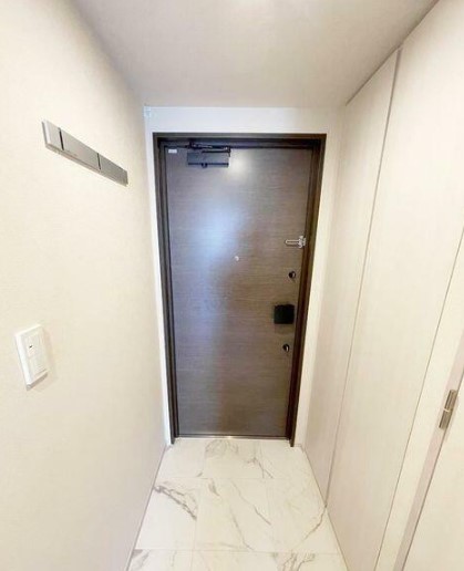 玄関　他部屋参考写真