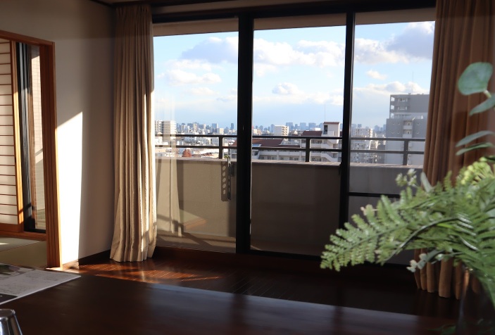 居室・リビング　南向きバルコニー眺望良好