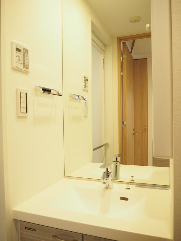 洗面設備　独立洗面台