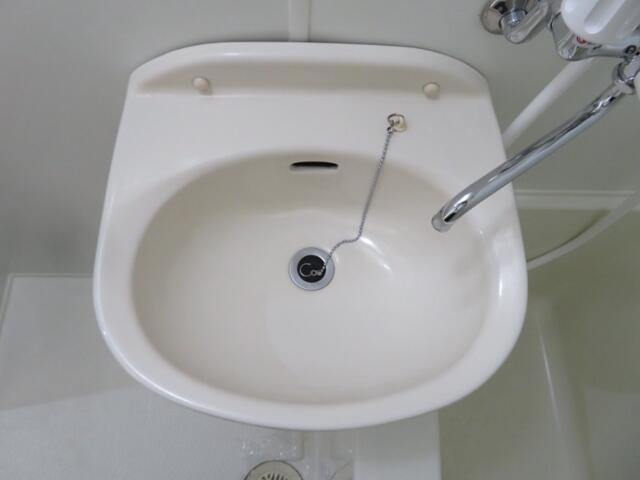 洗面設備　※別部屋の写真になります