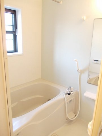 バス・シャワールーム　きれいなお風呂です