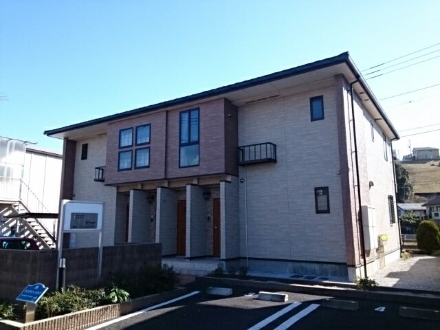 建物外観　落ち着いた雰囲気の外観です