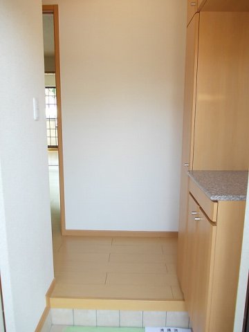 玄関　シンプルで使いやすい玄関です