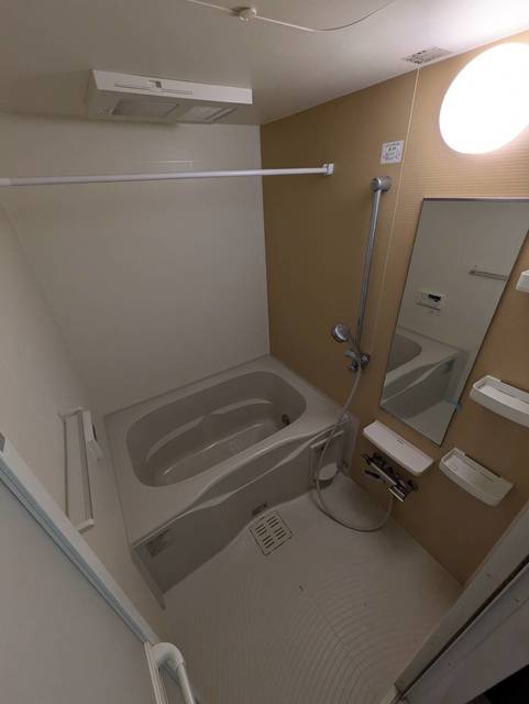 バス・シャワールーム　別部屋参考写真です