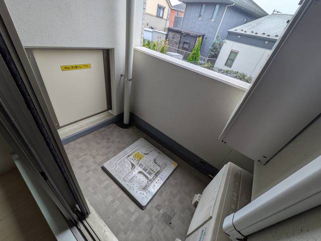 バルコニー　別部屋参考写真です