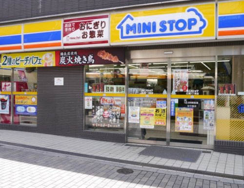 コンビニ　ミニストップ 広尾1丁目店（コンビニ）まで95m