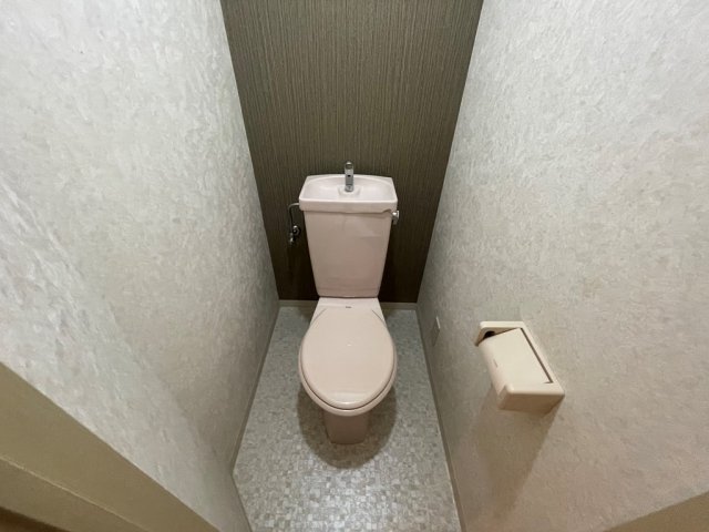 トイレ　掃除のしやすいトイレです♪