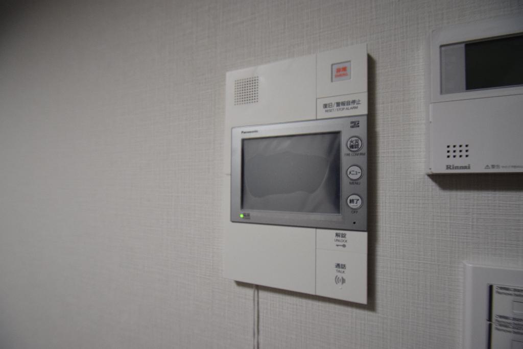 セキュリティ　カメラ付インターホン