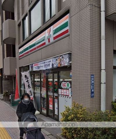 コンビニ　セブンイレブン（コンビニ）まで167m