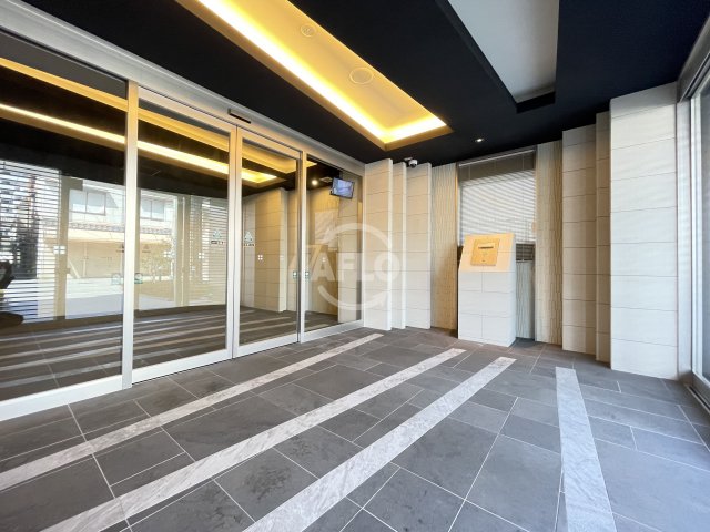 ロビー　エスリード弁天町ポートヴィラ　ロビー