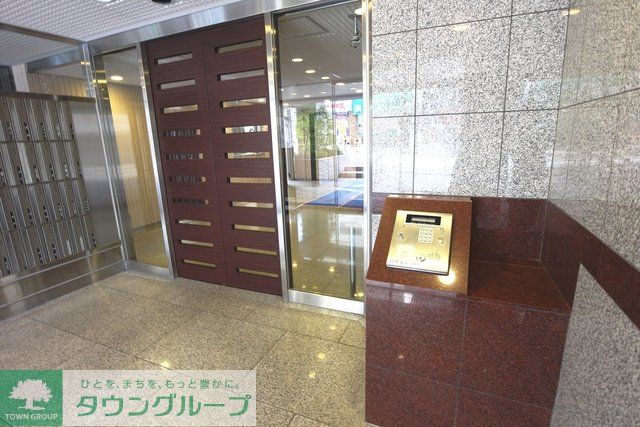 セキュリティ　★オートロックで安心★