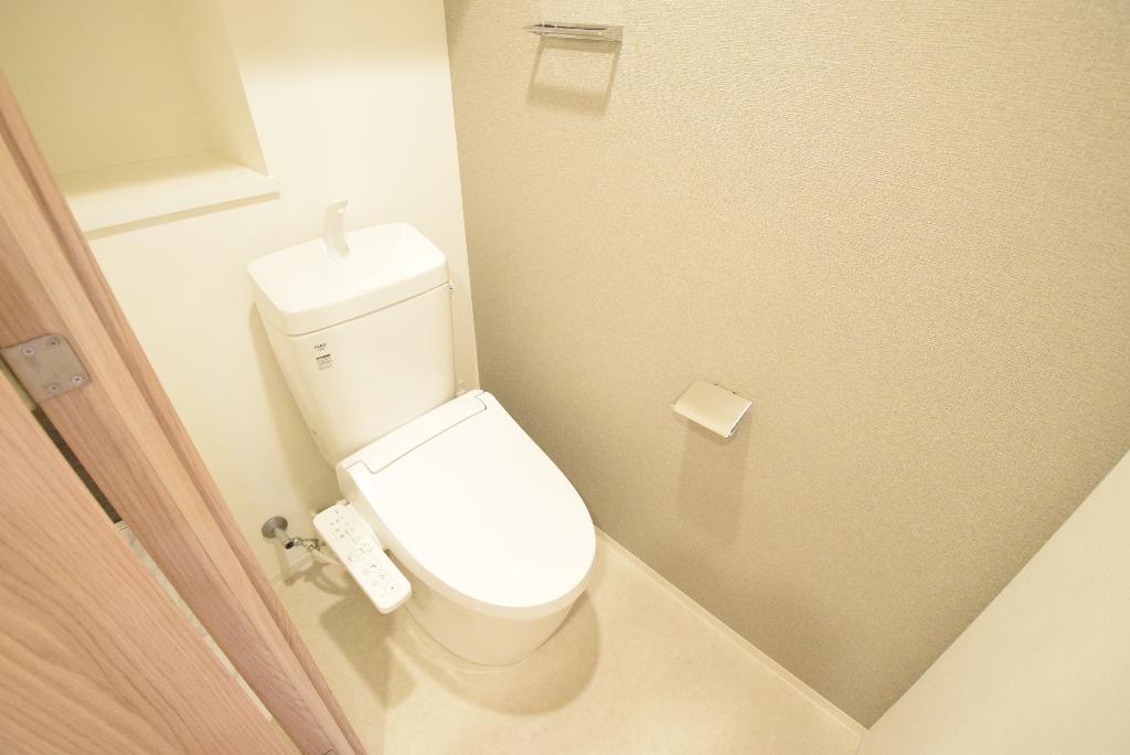 トイレ　シャワー付トイレ