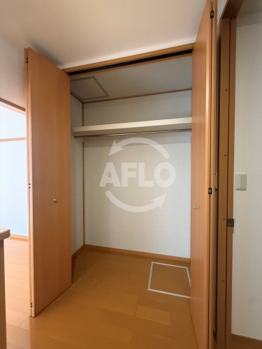 収納　フラット桃ヶ池　収納