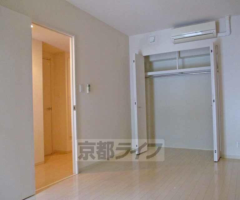 その他部屋・スペース　大きなシューズボックスです。