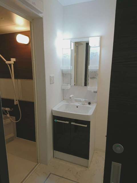 洗面設備　同仕様