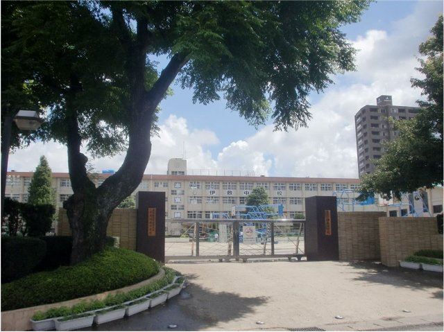 中学校　伊敷中学校（中学校）まで700m