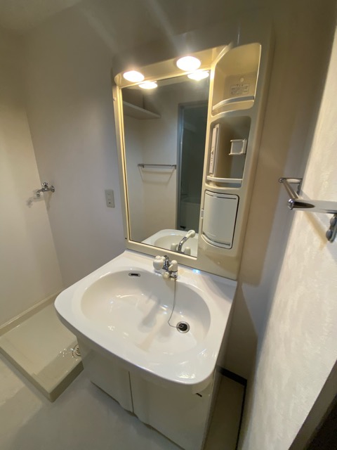 洗面設備　独立洗面化粧台付き☆