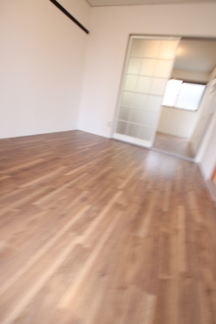 居室・リビング　※同物件、別号室の為参考写真になります。