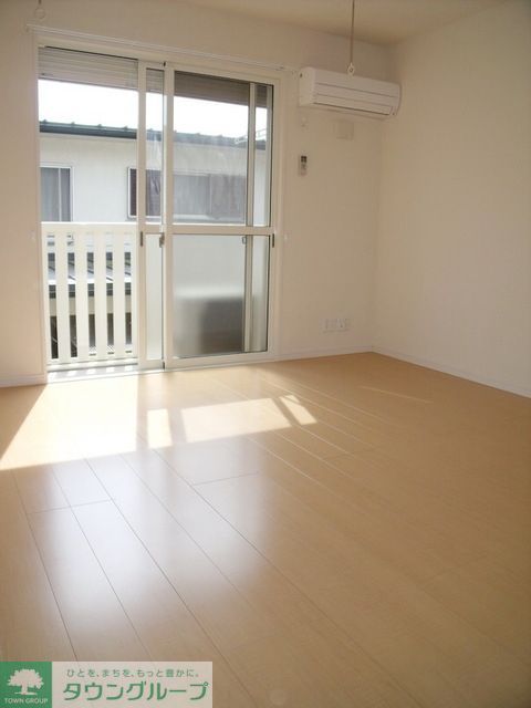 居室・リビング　お問合せはタウンハウジングまで！※現地待合わせ相談可能