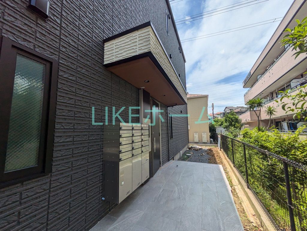 エントランス　エントランス