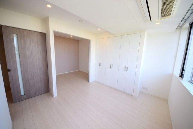 その他部屋・スペース　★★窓が多くて明るい室内★★